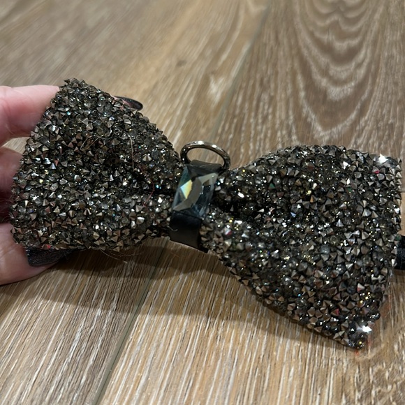 New Years/ Formal dog bow tie - Picture 3 of 4